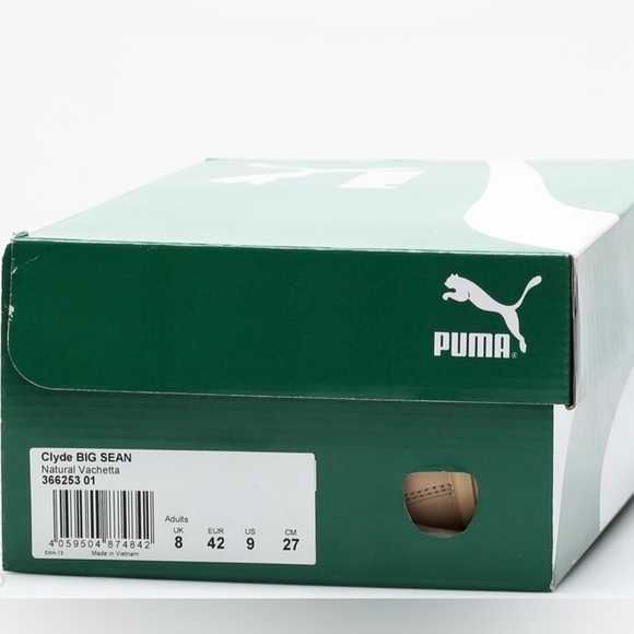 NWB Puma Clyde Beige Low-Top Sneakers - Picture 8 of 9